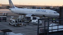 Hàng chục máy bay Boeing 777 của United Airlines có thể phải 'đắp chiếu' đến năm sau