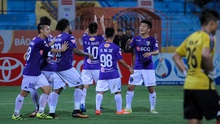 10 phút ghi 3 bàn, Hà Nội FC đẩy Long An đến gần hơn với suất xuống hạng