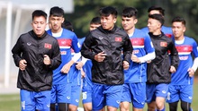 U23 Việt Nam xả trại, 'sao' Thái Lan gây sốt khi solo qua 4 cầu thủ Việt
