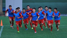 U23 Việt Nam đá 3 hậu vệ, thủ môn Tiến Dũng chấn thương