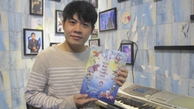 Fan của nhạc sĩ Nguyễn Văn Chung mua sách và ủng hộ Quỹ Giải thưởng Dế Mèn