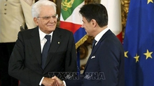 Chính phủ mới của Italy tuyên thệ nhậm chức