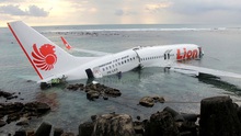 Những hình ảnh đầu tiên về máy bay Indonesia bị rơi