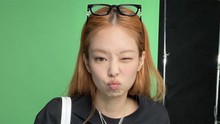 5 Thần tượng Kpop thường ‘mở bát’ trong các bài hát: Jennie Blackpink, Nayeon Twice...