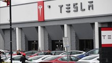 Mỹ điều tra vụ tai nạn liên quan ô tô của hãng Tesla