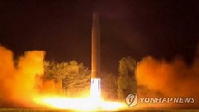 VIDEO: Tiết lộ clip Triều Tiên phóng tên lửa đạn đạo xuyên lục địa lúc nửa đêm