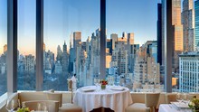 Thành phố New York cho phép nhà hàng được phục vụ khách kể từ 30/9