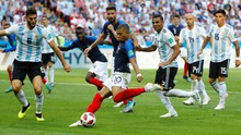 Mbappe san bằng kỷ lục của Pele với cú đúp vào lưới Argentina