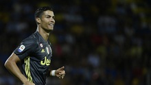 Ronaldo không dự Gala, Salah và Modric sẽ tranh The Best?