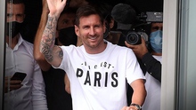 Messi đã có mặt ở Paris để ký hợp đồng với PSG