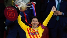 Messi ở lại Barcelona: Hãy tạo dựng một đội hình vô địch Cúp C1