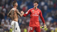 Courtois lại gây sốc khi chê bai Chelsea