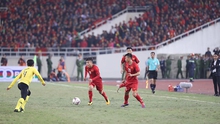 Quang Hải nhận cú đúp, giành giải 'Cầu thủ xuất sắc nhất trận'