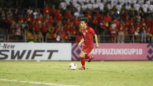 VIDEO: Văn Đức 'xâu kim' thủ môn, nâng tỷ số lên 2-1 cho Việt Nam