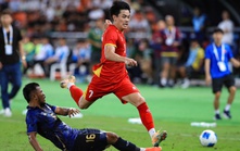 Quả bóng bạc Việt Nam 'bước qua' tranh cãi