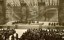 Tự ý hoãn buổi biểu diễn "Về đây bốn cánh chim trời" ngay trước giờ diễn: Ngọc Việt Education phải chịu trách nhiệm trước pháp luật