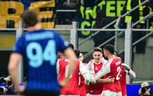 Inter Milan lại thua đại chiến: Chivu bao giờ “lớn”?