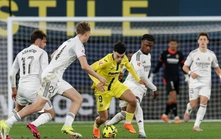 Real Madrid tiếp tục thắng: Những Galacticos trong bộ đồ 'công nhân'