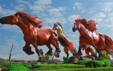 Độc đáo linh vật ngựa ở Lao Bảo, Quảng Trị