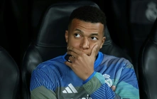 Mbappe trả giá cho kỷ lục của Ronaldo