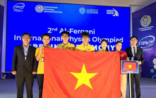 4 học sinh Việt Nam đoạt huy chương Olympic Vật lí Quốc tế Al-Fergani