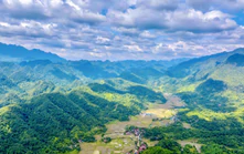 Đồng bào vùng cao khai thác giá trị văn hóa độc đáo để xóa đói nghèo