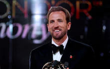 Harry Kane: Quả bóng Vàng độc bản và khiêm nhường