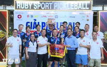 Kiều bào tại thủ đô của Lào sôi nổi tham gia giải pickleball hưởng ứng Ngày hội Đại đoàn kết toàn dân tộc