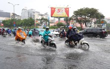 TP. Hồ Chí Minh: Cảnh báo 122 điểm ngập, tăng cường điều tiết giao thông trong mùa mưa 