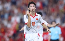Đội tuyển Việt Nam: 'Nhà giàu' cũng khóc