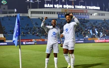 Xuân Son 'im tiếng', CLB Nam Định mất điểm đáng tiếc