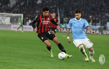 AC Milan thua Lazio, Como mở rộng cơ hội dự Champions League