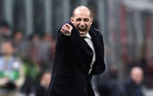 Milan và Napoli chờ 'chung kết' ở sân Maradona