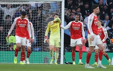 6 trụ cột của Arsenal dính chấn thương khi đang đua vô địch với Man City