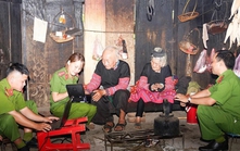 Lan tỏa "Bình dân học vụ số", thu hẹp khoảng cách số