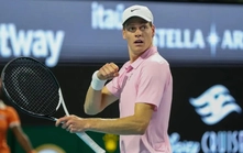 Sinner đạt cột mốc đặc biệt sau khi lọt vào chung kết Miami Open, sẵn sàng lật đổ Alcaraz