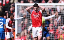 Arsenal đang sụp đổ?