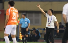 Chủ tịch chia tay, CLB Đà Nẵng thay luôn cả HLV?