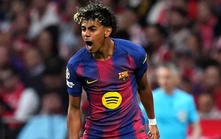 Yamal bước ra từ trò Playstation