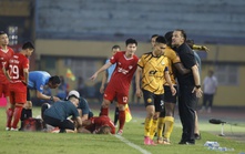 Cá tính HLV ngoại vượt ngưỡng V-League