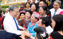 Tổng Bí thư, Chủ tịch nước tiếp các già làng, trưởng bản, nghệ nhân, người có uy tín tiêu biểu toàn quốc