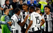 Juventus tiến gần tấm vé dự Champions League sau chiến thắng trước Bologna