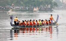 Giỗ Tổ Hùng Vương: Hội thi bơi chải truyền thống vùng Đất Tổ