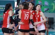 Trần Thị Thanh Thúy lại gây bất ngờ, đội bóng chuyền nữ giàu thành tích nhất Việt Nam giành hạng 3 cúp Hùng Vương