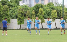 HLV Nhật Bản kiểm tra thể lực, cầu thủ U19 Việt Nam thích ứng nhanh