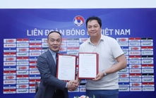 VFF gia hạn hợp đồng với thầy Hàn của Nguyễn Filip, Văn Lâm và Trung Kiên