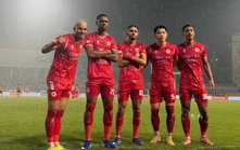 CAHN vô địch sớm, V-League 'nóng' cuộc đua trụ hạng