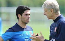 Arteta tái hiện Wenger với sự trùng hợp đến khó tin, tương lai có thể vượt thầy cũ