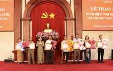 Phong tặng và truy tặng danh hiệu Bà mẹ Việt Nam Anh hùng