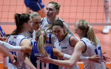 FIVB gỡ bỏ lệnh cấm thi đấu quốc tế và cho hiển thị điểm số, các đội tuyển bóng chuyền Nga lọt top 10 thế giới